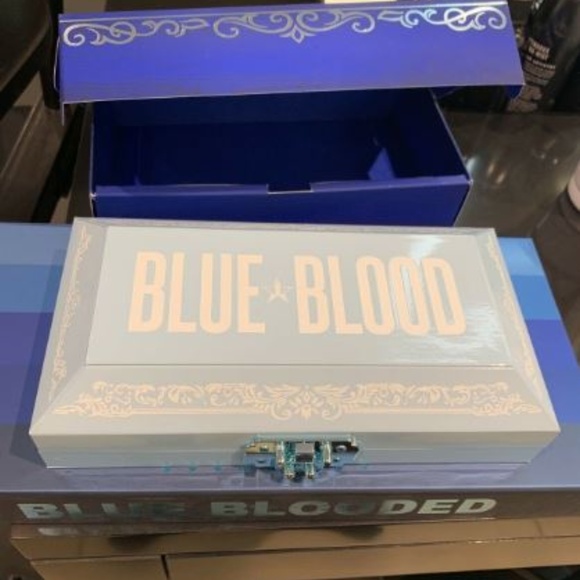 Jeffrey Star - Blue Blood Pallet